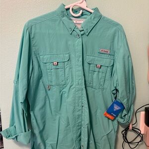 Columbia Men's Aqua Button Down Shirt